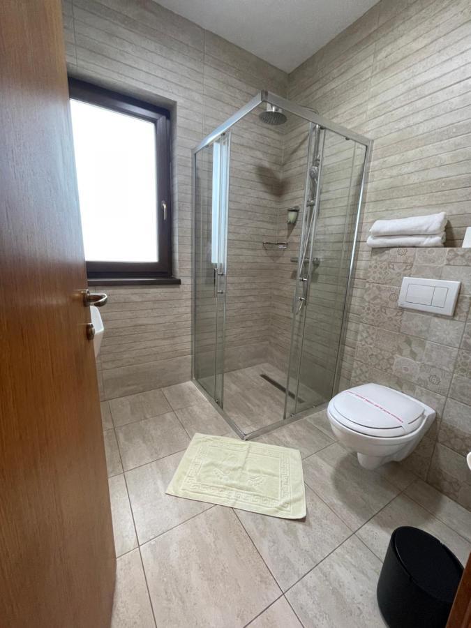 Villa Montana บอร์เซค ภายนอก รูปภาพ