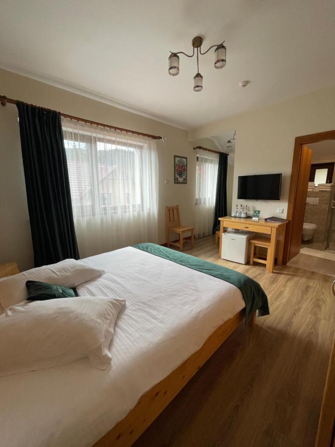 Villa Montana บอร์เซค ภายนอก รูปภาพ