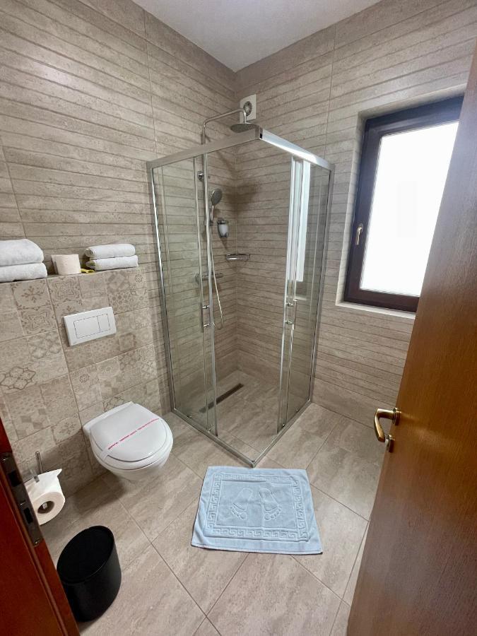 Villa Montana บอร์เซค ภายนอก รูปภาพ