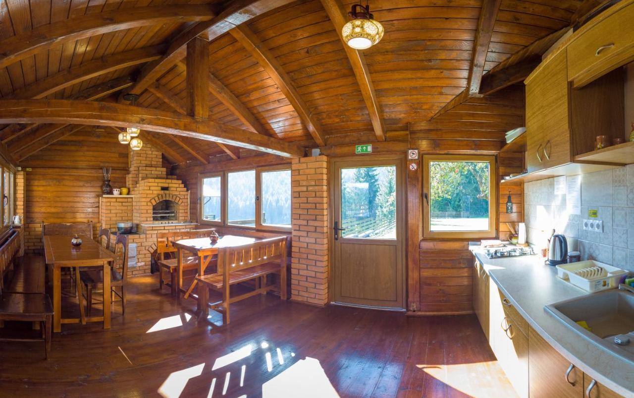 Villa Montana บอร์เซค ภายนอก รูปภาพ